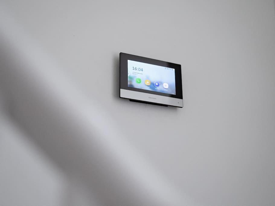 Isaacs View - First Floor Apartment คลีทอร์ปส์ ภายนอก รูปภาพ